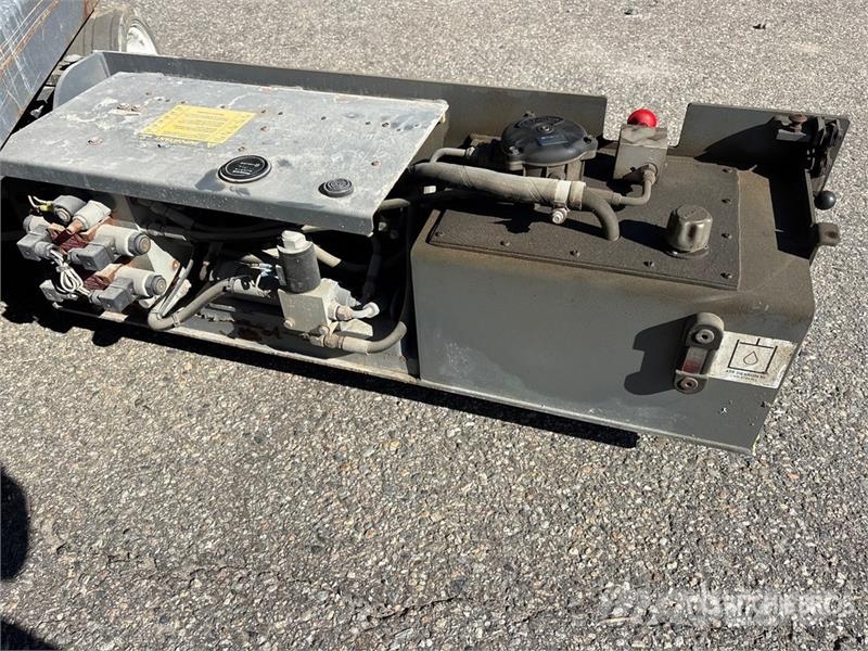 SkyJack SJIII3226 Electric Scissor Lift Scissor lifts