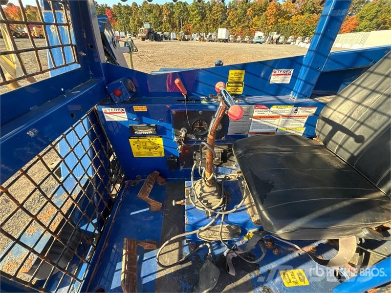 Skylift Patriot 50 Crawler Carrier Digger Derrick Other