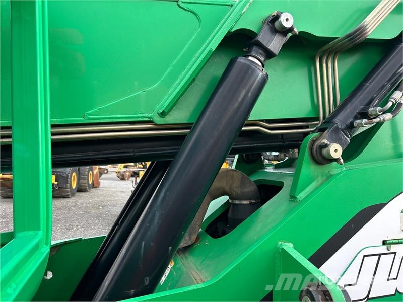 SkyTrak 6042 Telescopic handlers