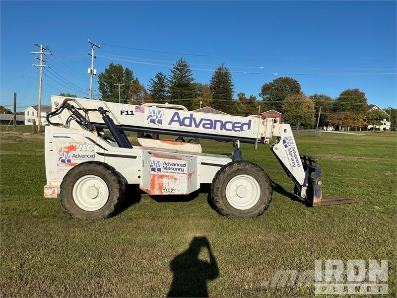 SkyTrak 6042 Kurottajat