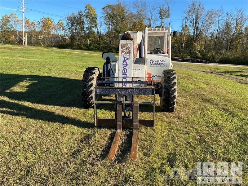 SkyTrak 6042 Kurottajat