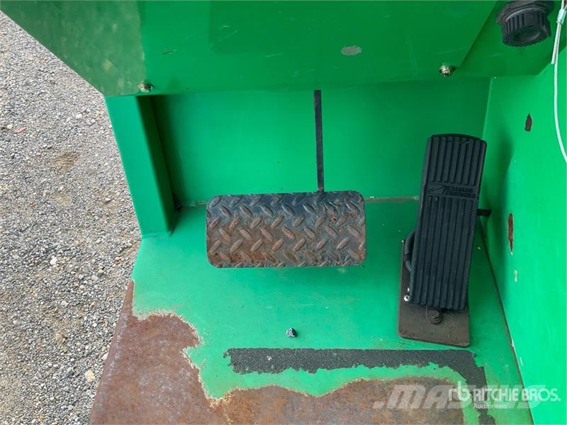 SkyTrak 6042 Telescopic handlers