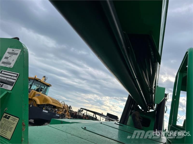 SkyTrak 6042 Telescopic handlers