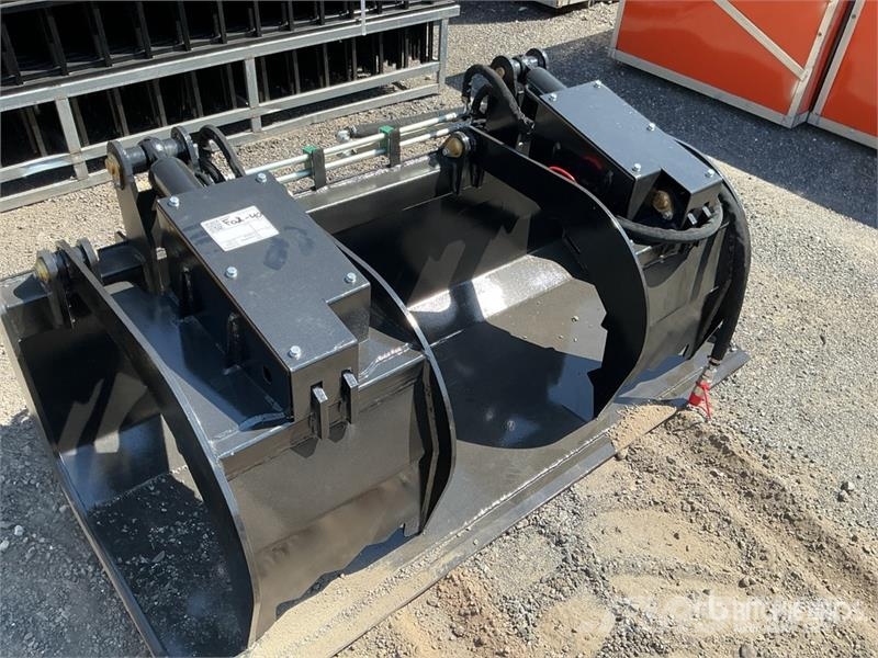  Skyway BSSHG-1720 68 in Skid Steer Grapple Bucket  Grijpers