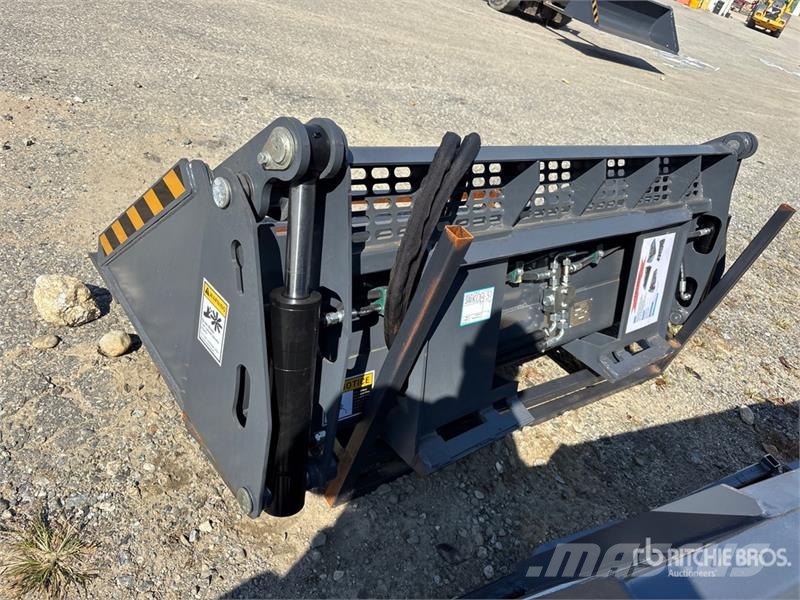 Skyway WBCT-4IN1 72 in Multi-Purpose Skid Steer Bu Kašike / Korpe