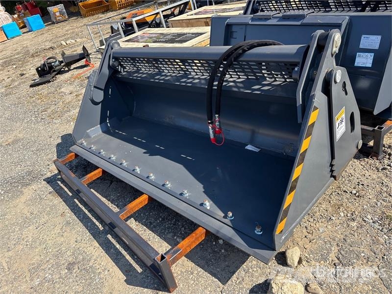 Skyway WBCT-4IN1 72 in Multi-Purpose Skid Steer Bu Kašike / Korpe