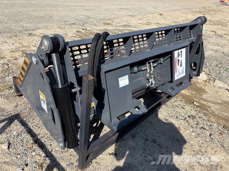  Skyway WBCT-4IN1 72 in Multi-Purpose Skid Steer Bu Kašike / Korpe