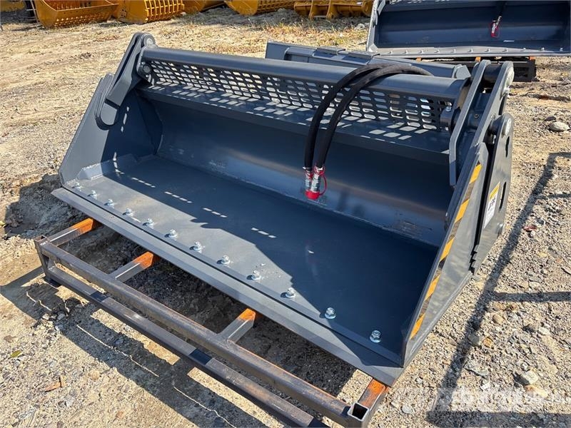  Skyway WBCT-4IN1 72 in Multi-Purpose Skid Steer Bu Kašike / Korpe