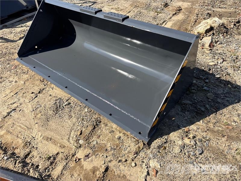  Skyway WSSGB-2000 70 in Skid Steer Bucket (Unused) Kašike / Korpe
