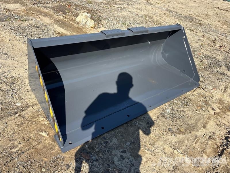  Skyway WSSGB-2000 70 in Skid Steer Bucket (Unused) Kašike / Korpe