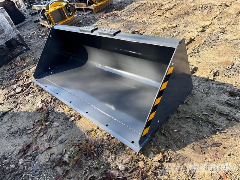  Skyway WSSGB-2000 70 in General Purpose Skid Steer Kašike / Korpe