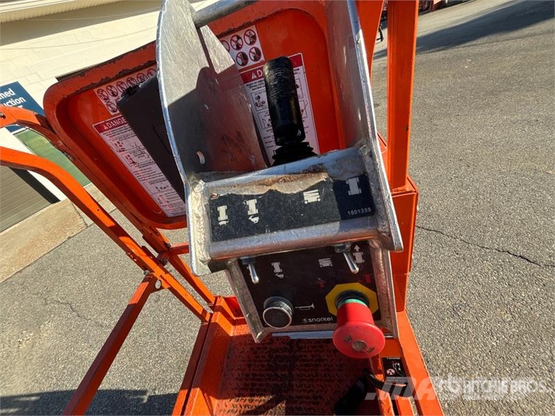 Snorkel S3219E Electric Scissor Lift Šķerveida pacēlāji