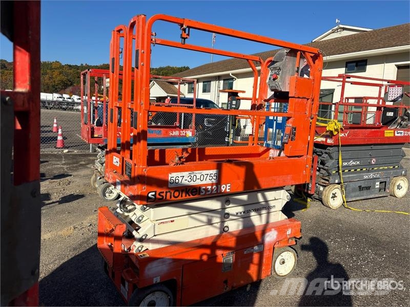 Snorkel S3219E Electric Scissor Lift (Inoperable) Šķerveida pacēlāji