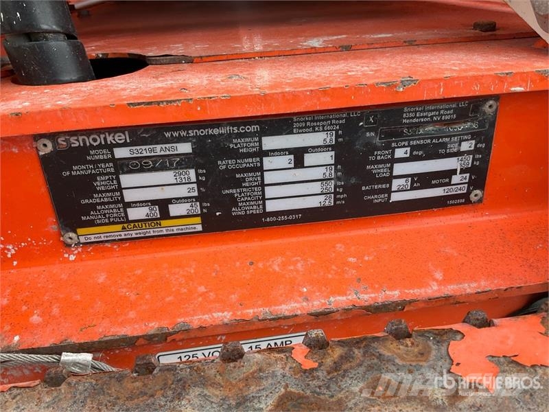 Snorkel S3219E Electric Scissor Lift 剪叉式升降机