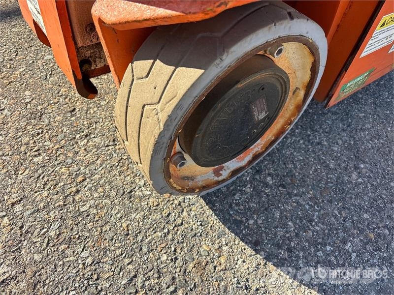 Snorkel TM16E Vertical Mast Lift Vertikaalsed mast tõstukid