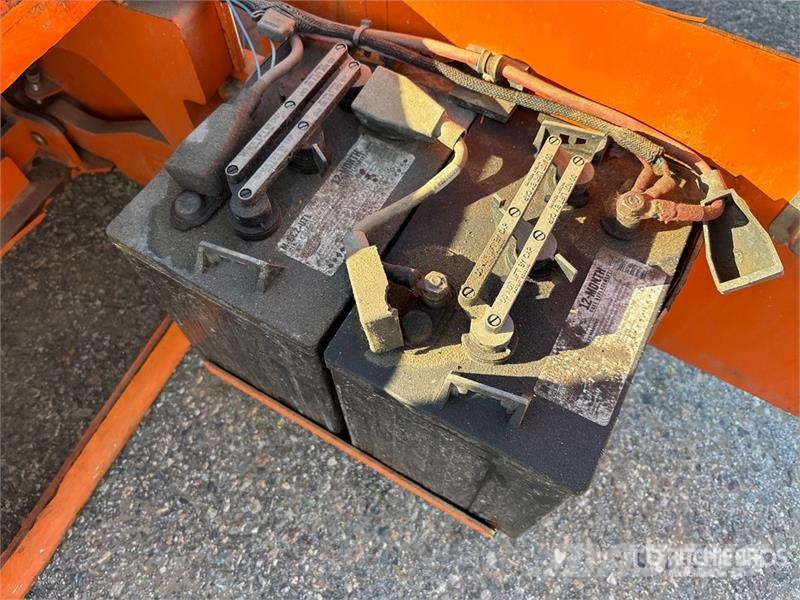 Snorkel TM16E Vertical Mast Lift Vertikaalsed mast tõstukid