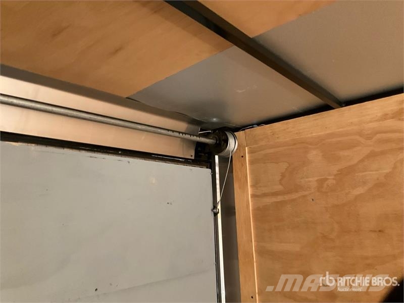South Georgia SG8528TA3 T/A Enclosed Trailer Prikolice sa sandukom