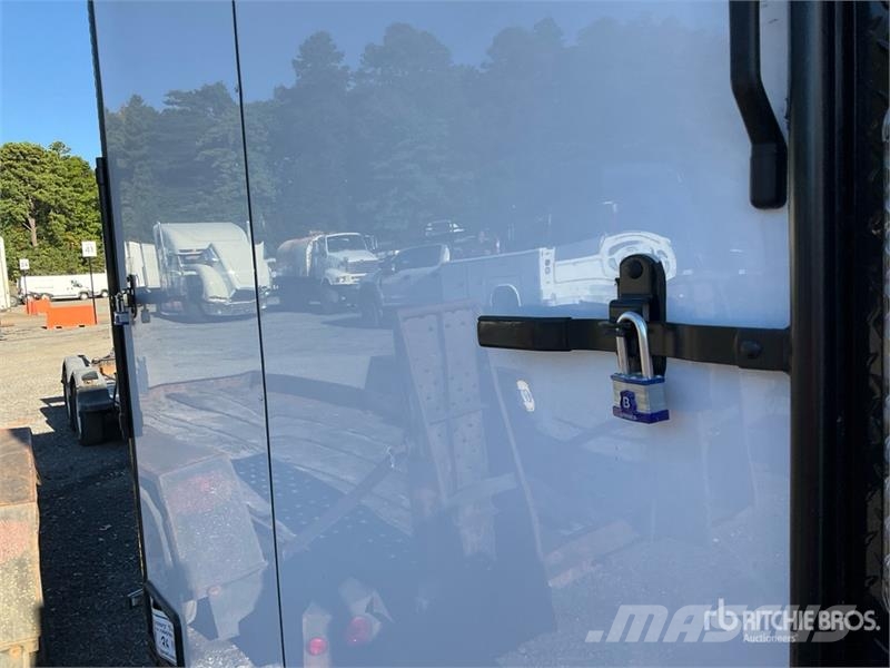South Georgia SG8528TA3 T/A Enclosed Trailer Prikolice sa sandukom
