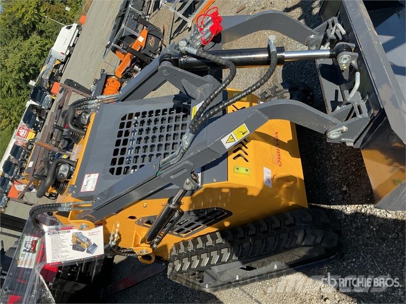 STARVOX SV-480 Mini Compact Track Loader (Unused) スキッドステアローダー