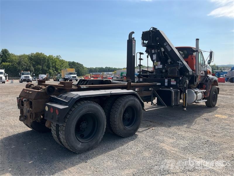 Sterling L9500 6x4 Hooklift Truck w/ Hiab Knuckle Boom Camiones polibrazo