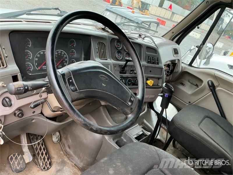 Sterling LT9500 Camion ribaltabili