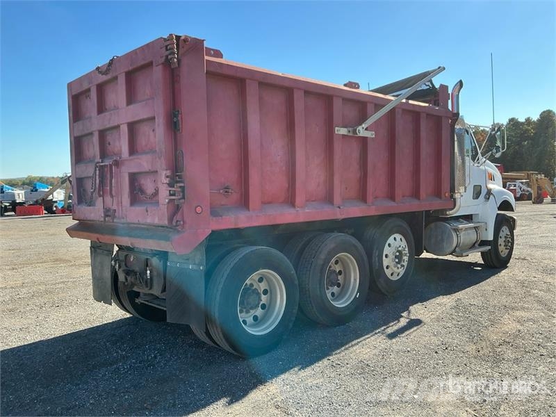 Sterling LT9500 Самоскиди
