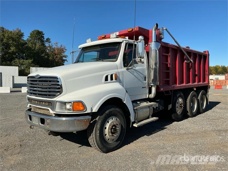 Sterling LT9500 Самоскиди