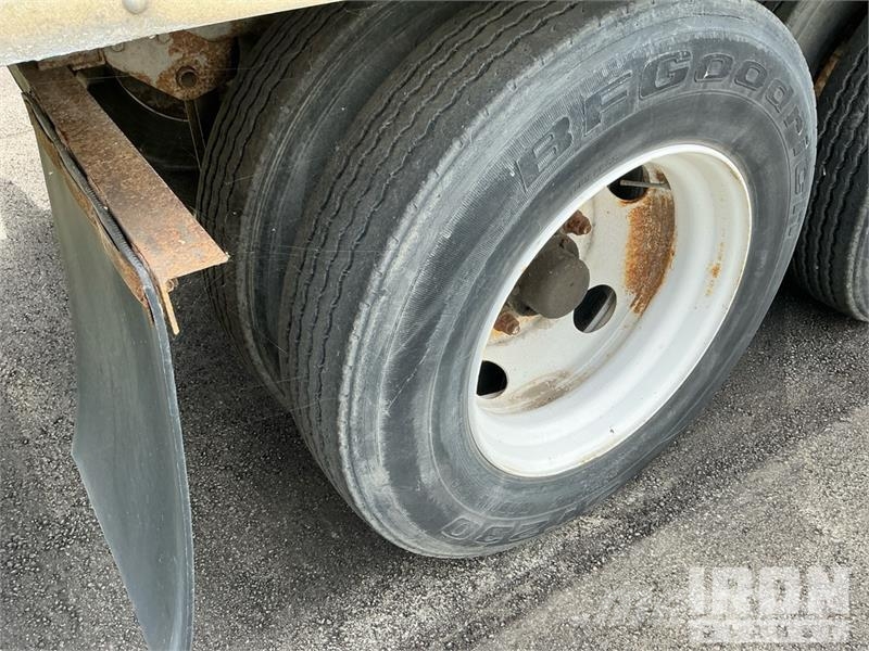 Strick 53 ft x 102 in T/A Van Trailer Gesloten opbouw trailers