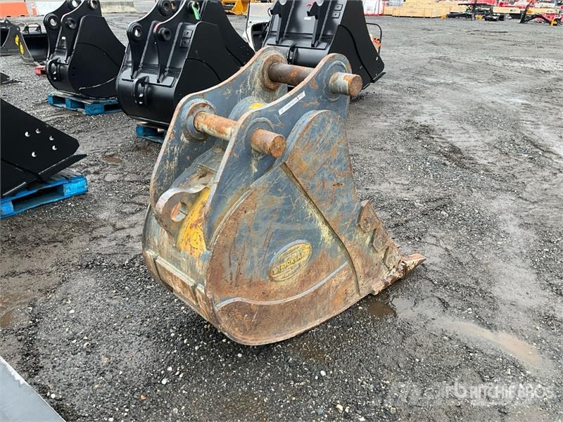 Strickland 24 in Excavator Bucket Κουβάδες