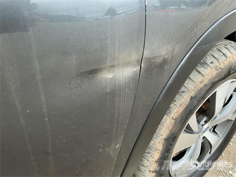 Subaru Ascent AWD SUV Avtomobili