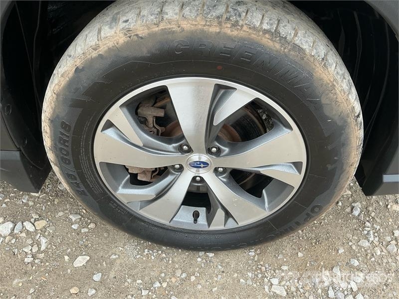 Subaru Ascent AWD SUV Avtomobili