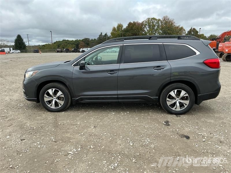 Subaru Ascent AWD SUV Avtomobili