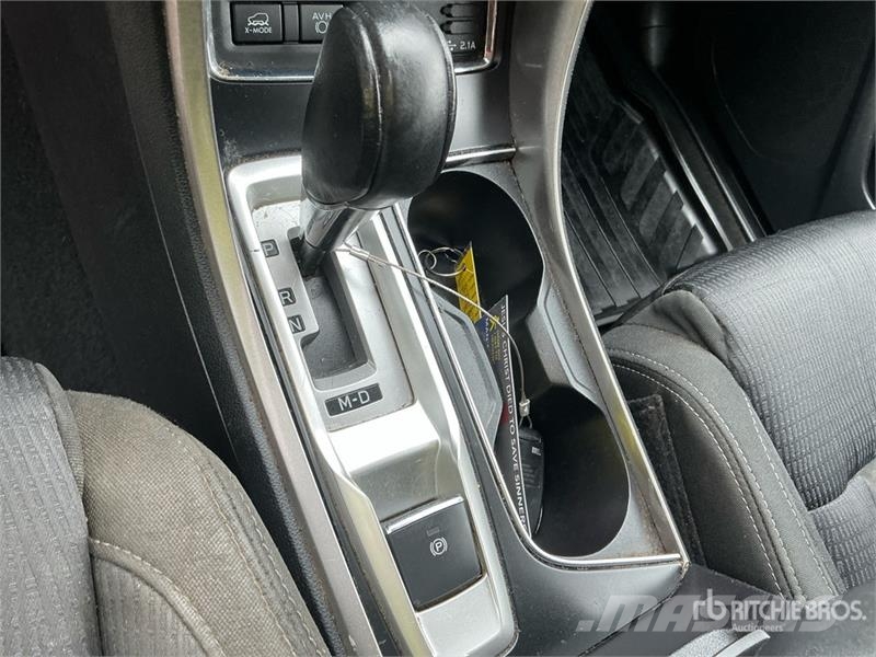 Subaru Ascent AWD SUV Avtomobili