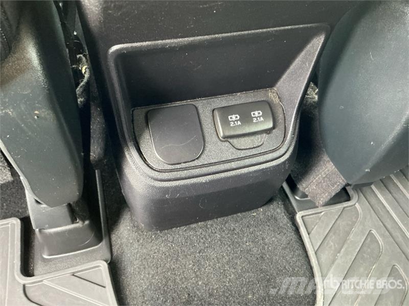 Subaru Ascent AWD SUV Avtomobili