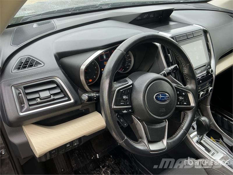 Subaru Ascent AWD SUV Avtomobili