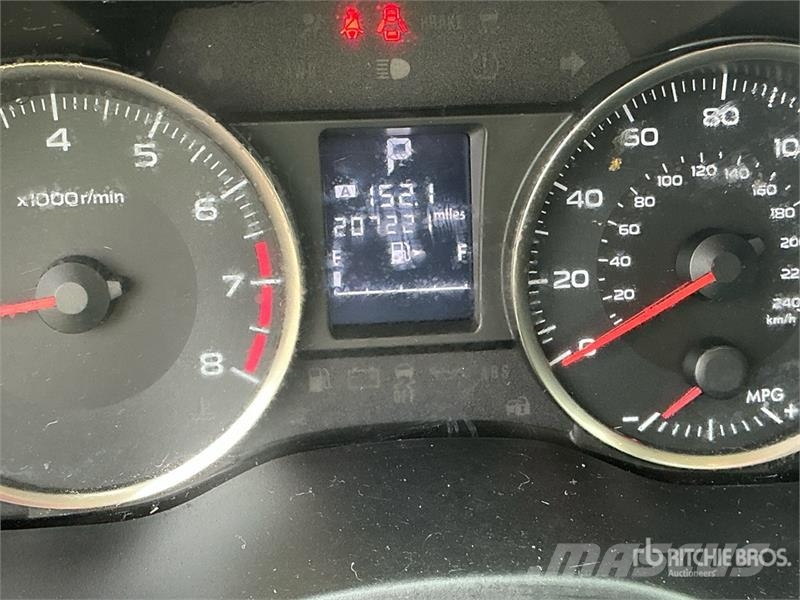 Subaru Crosstrek XV AWD SUV Avtomobili