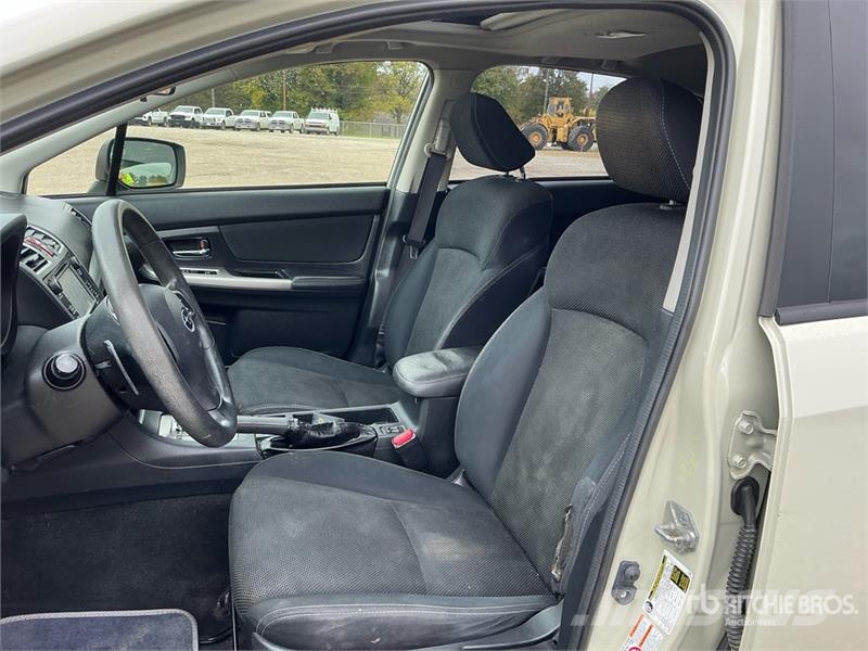 Subaru Crosstrek XV AWD SUV Avtomobili