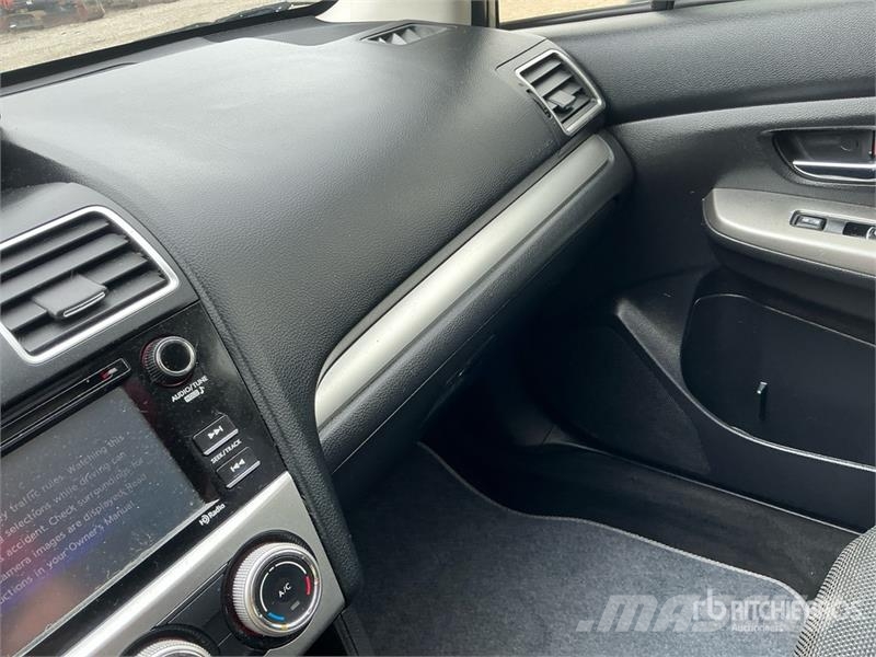 Subaru Crosstrek XV AWD SUV Avtomobili