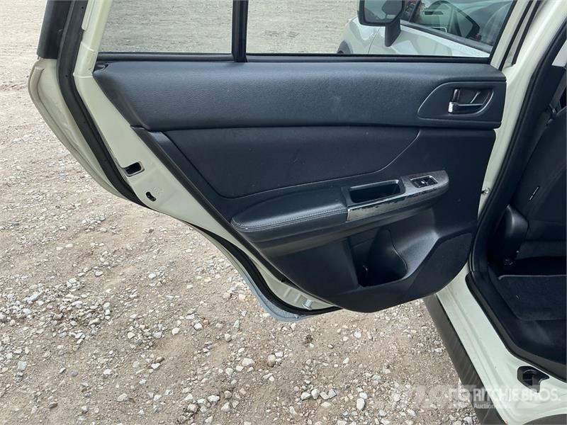 Subaru Crosstrek XV AWD SUV Avtomobili