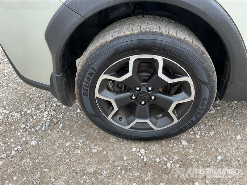 Subaru Crosstrek XV AWD SUV Avtomobili