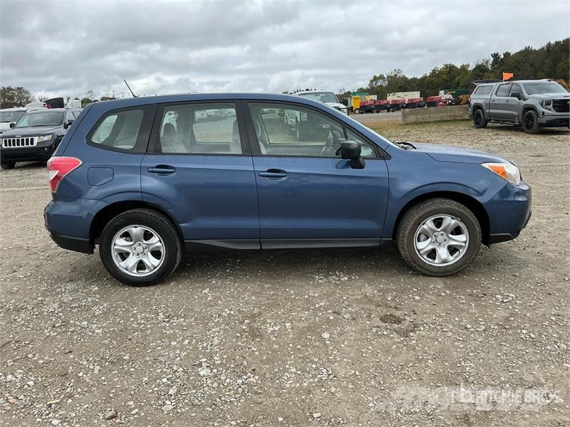Subaru Forester AWD SUV Avtomobili