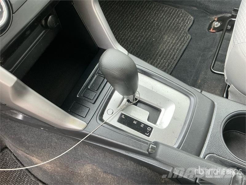 Subaru Forester AWD SUV Avtomobili