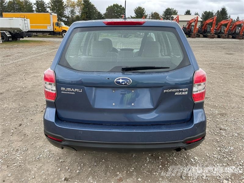 Subaru Forester AWD SUV Avtomobili