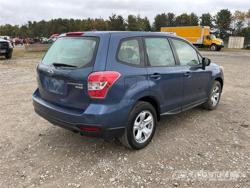 Subaru Forester AWD SUV Avtomobili