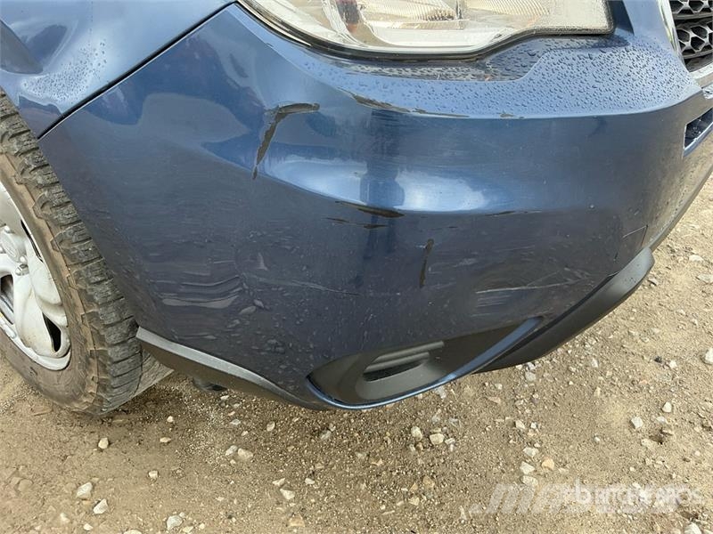 Subaru Forester AWD SUV Avtomobili