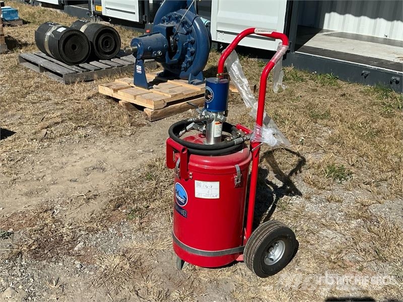 Summit Pneumatic Grease Barrel (Unused) Outros componentes