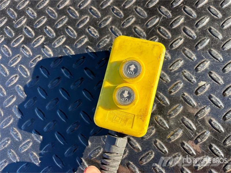 sure-trac 14 ft T/A Dump Utility Trailer Anhænger med tip