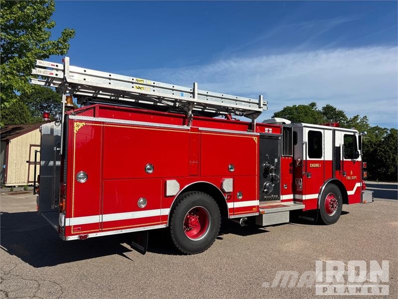 Sutphen Deluge 4x2 Crew Cab Fire Truck Hasičské vozy