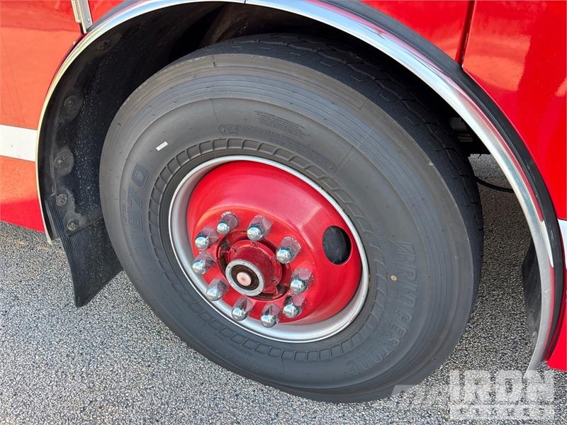 Sutphen Deluge 4x2 Crew Cab Fire Truck Hasičské vozy