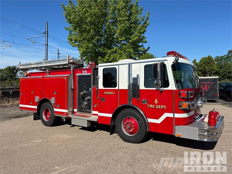 Sutphen Deluge 4x2 Crew Cab Fire Truck Hasičské vozy